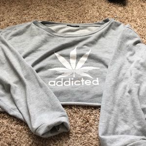 Super comfy crop top sweatshirt